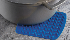 SILICONE TRIVET & PAN HANDLE GRIP