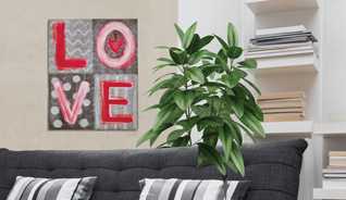 LOVE WALL WOOD PLAQUE