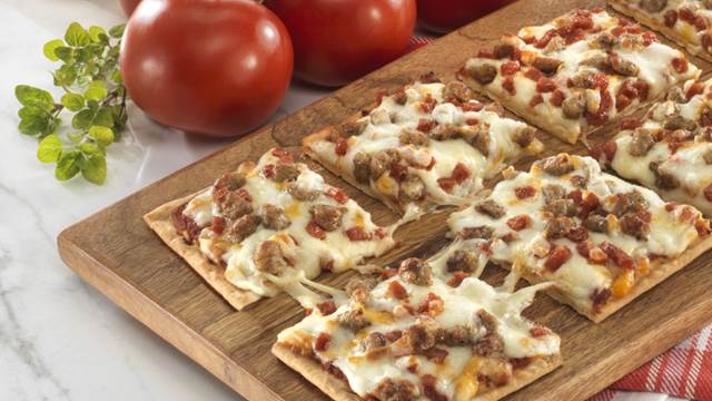 Sausage & Pepperoni Flatbread Pizza